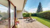 Terrasse mit Garten - 