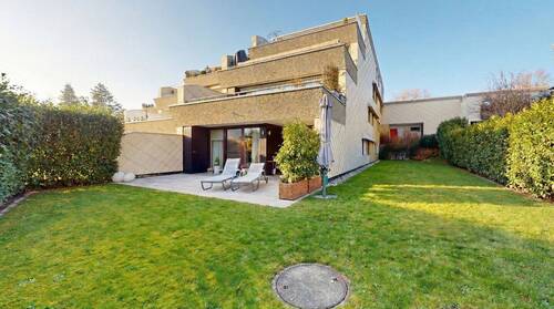 Außenansicht Garten Terrasse - Modernisierte 4,5-Zimmer-Gartenwohnung, kurzfristig bezugsfertig, mit Garage in Weingarten