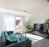 Lichtdurchflutete Dachgeschosswohnung mit sonnigem Balkon - Schwieberdingen