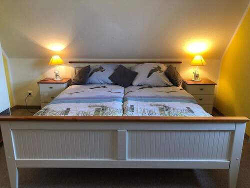 2. Schlafzimmer - 