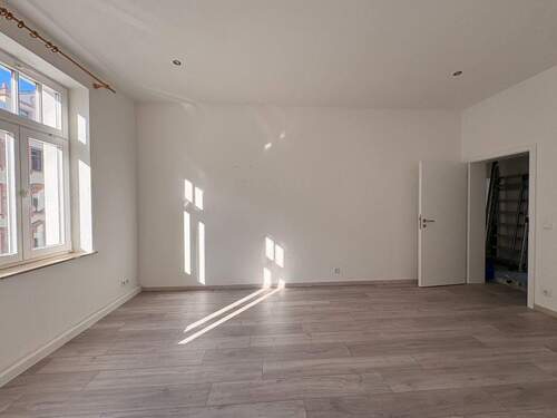 Wohnzimmer - Etagenwohnung mit 77,20 m&sup2; in Chemnitz zur Miete