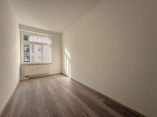 Zimmer 3 - 