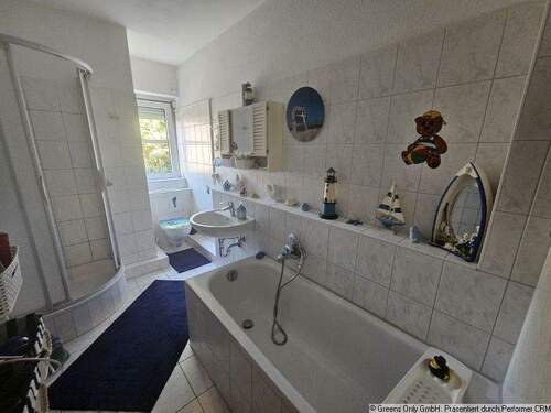 Wannenbad im 1. OG - Reihenmittelhaus mit 100,60 m&sup2; in Dallgow Döberitz OT Seeburg zum Kaufen