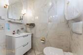 Gäste WC - Einfamilienhaus mit 250,00 m&sup2; in Hude (Oldb) zum Kaufen