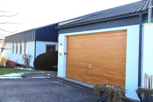 Garage - Einfamilienhaus mit 360,00 m² in Rotthalmünster zum Kaufen