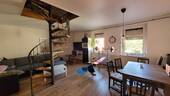 Wohnzimmer / Aufgang OG Maisonette (120m²) - 
