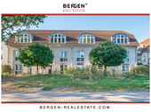 Portal - Lichterfüllte 2-Zimmer-Dachgeschosswohnung mit Balkon in Rosenthal