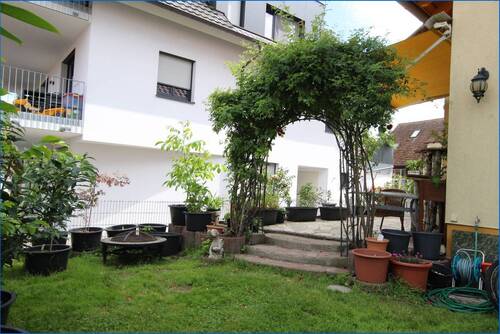 Garten + Terrasse - Mehrfamilienhaus, Wohnhaus mit 199,00 m² in Moos zum Kaufen