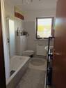 Badezimmer 1 OG rechts E40 - 3 Zimmer Etagenwohnung zur Miete in Hannoversch Münden / Gimte