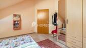 1. OG Schlafzimmer 2 - 