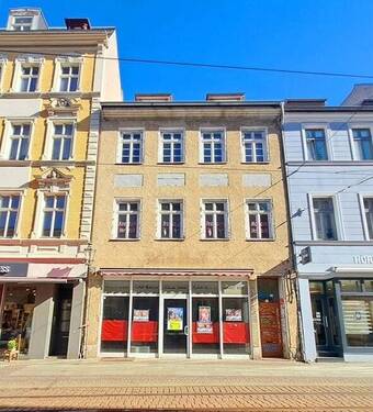 Objektansicht - Charmantes Mehrfamilienhaus mit 3 Wohneinheiten und einer Ladenfläche in erstklassiger Lage!