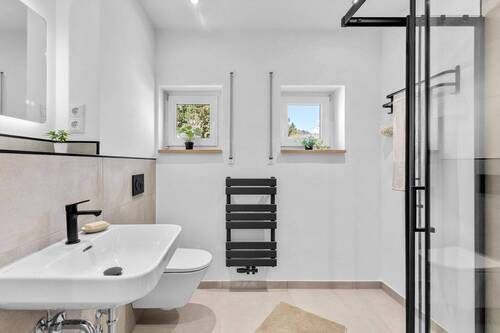 Bad - 3 Zimmer Etagenwohnung in Selbitz