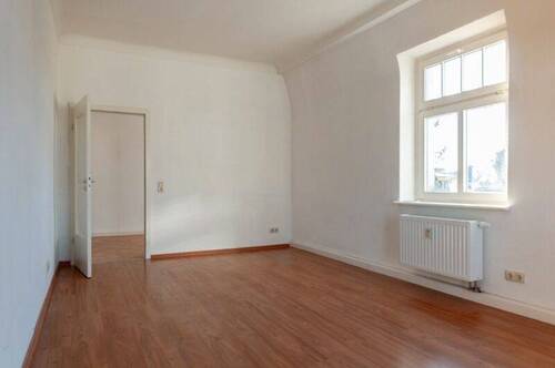 Wohnzimmer Blickrichtung Küche - 