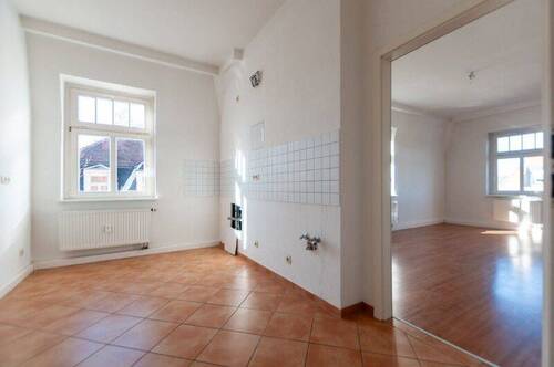 Diele Blickrichtung Küche und Wohnzimmer - 