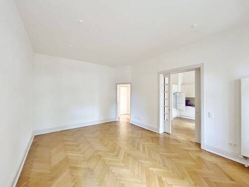 Zimmer 1 EG - Mehrfamilienhaus, Wohnhaus zum Kaufen in Lübeck