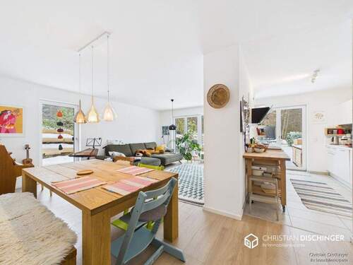 Küche / Wohn-/ Essbereich - Ihr neues Zuhause mit Wohlfühlfaktor - moderne Doppelhaushälfte in PentlingGroßberg