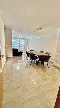 Bild 1 - Modernes Haus 145 m², KFW 55 Energieeffizienz mit Garten, Garage und Stellplatz! Provisionfrei