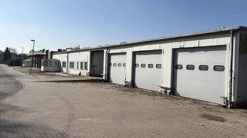 Einfahrten Tore 1 - 4 - 