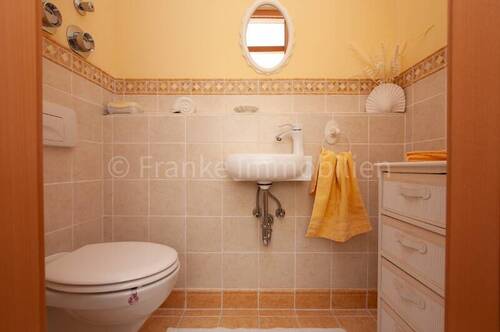 separates WC - 