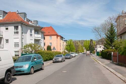 Straße vor dem Haus - 