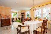 Wohnzimmer Blick zur Küche - 