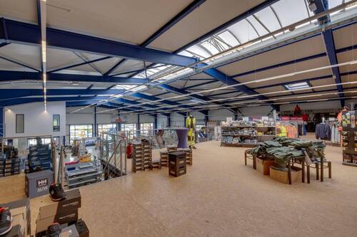 Verkaufshalle OG - 