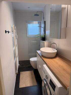 Badezimmer - Etagenwohnung mit 49,00 m&sup2; in Berlin zum Kaufen