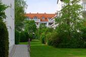 Außenanlage - 1 Zimmer Etagenwohnung zur Miete in Unterhaching