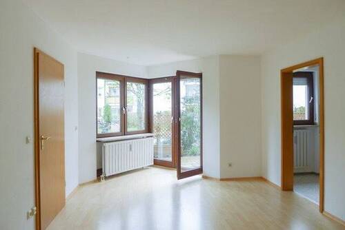 Wohn- und Schlafzimmer - 