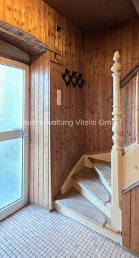 Flur EG - 5 Zimmer Doppelhaushälfte in Ottweiler