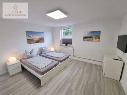 Wohn-,Schlafbereich - Neustadt am Rbg - großzügige und neuwertige möbliertes Apartment für Pendler oder Monteure (1)