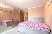 Schlafzimmer 1.2 - 