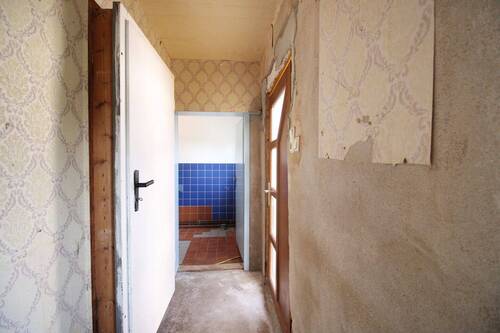 Ausbaureserve zweiter Hauseingang - 