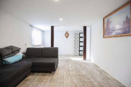 04_Esszimmer_EG - Doppelhaushälfte mit 120,10 m&sup2; in Schlüchtern zum Kaufen