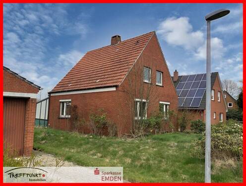 Linke Seitenansicht - 5 Zimmer Einfamilienhaus in Emden