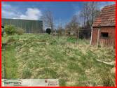 Rückseitige, große Gartenfläche - 