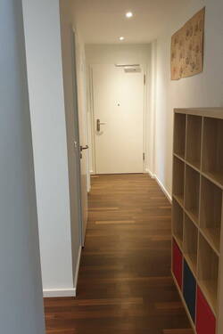 Flur - Etagenwohnung mit 95,00 m² in Frankfurt am Main zum Kaufen
