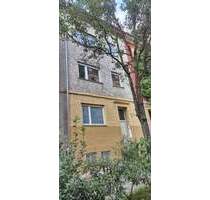 4-Fam.Hs. zentral, ruhig - S-Süd - LEER - 597-697 TSD € BES.MI,15.10. - Stuttgart