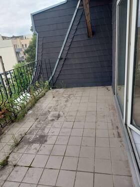 Großer Balkon - 2 Zimmer Etagenwohnung zur Miete in Magdeburg