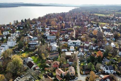 Luftbild mit dem schönen Ammersee - 