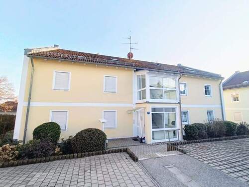 3-Zimmer- Erdgeschosswohnung - 3 Zimmer Etagenwohnung zur Miete in Kößlarn