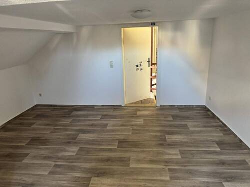 Gästezimmer/Arbeitszimmer Deckenhöhe unter 2m B.1 - 