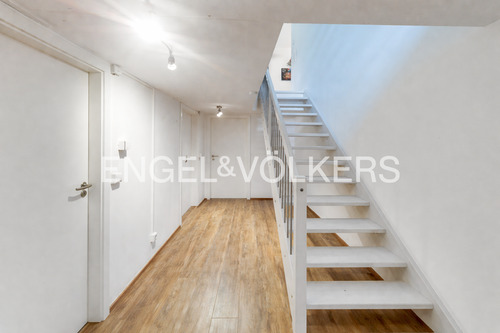 Treppe in den Keller - 