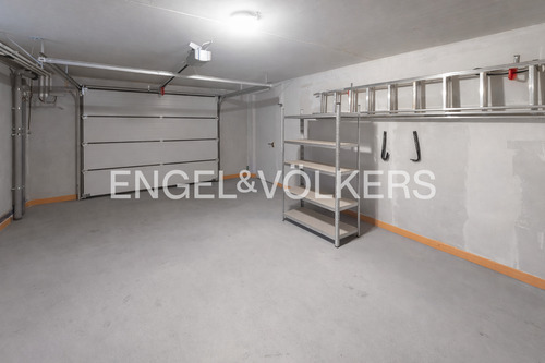 Garage UG - 