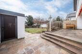 Terrassenbereich - 4 Zimmer Doppelhaushälfte zum Kaufen in Unterhaching