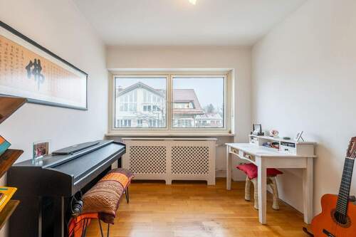 Arbeitszimmer - 
