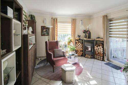 Kamin Ecke - Ruhig gelegenes Einfamilienhaus mit Terrasse, Garten und Kamin in Berlin-Mahlsdorf