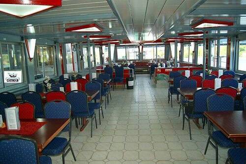 10FPSU-0164ol.jpg - 