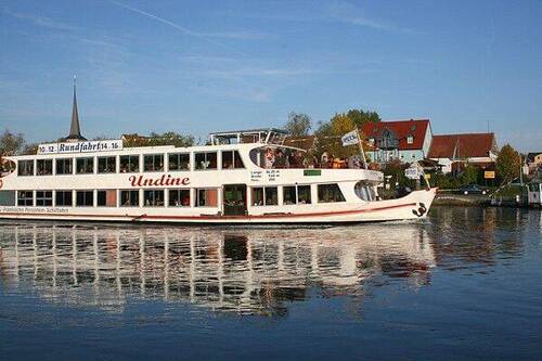 1FPSU-0112ol.jpg - ZUM KAUF: Passagierschiff UNDINE! Ein schönes, umsatzstarkes Fahrgast-Ausflugsschiff!