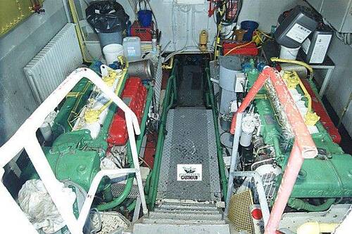 24FPSU-01133ol.jpg - 